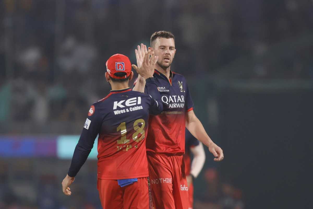Josh Hazlewood continued his run among the wickets, Delhi Capitals vs Royal Challengers Bengaluru, IPL 2025, Delhi, April 27, 2025