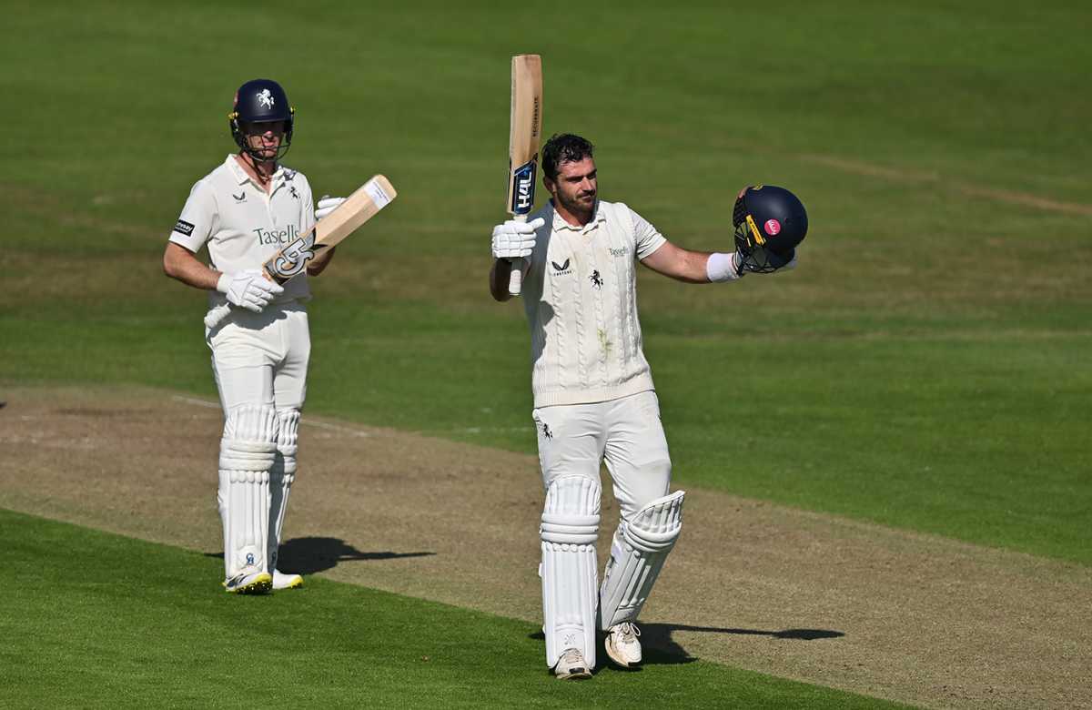 Grant Stewart notched his second career hundred, Gloucestershire vs Kent, County Championship, Division Two, Bristol, May 16, 2025