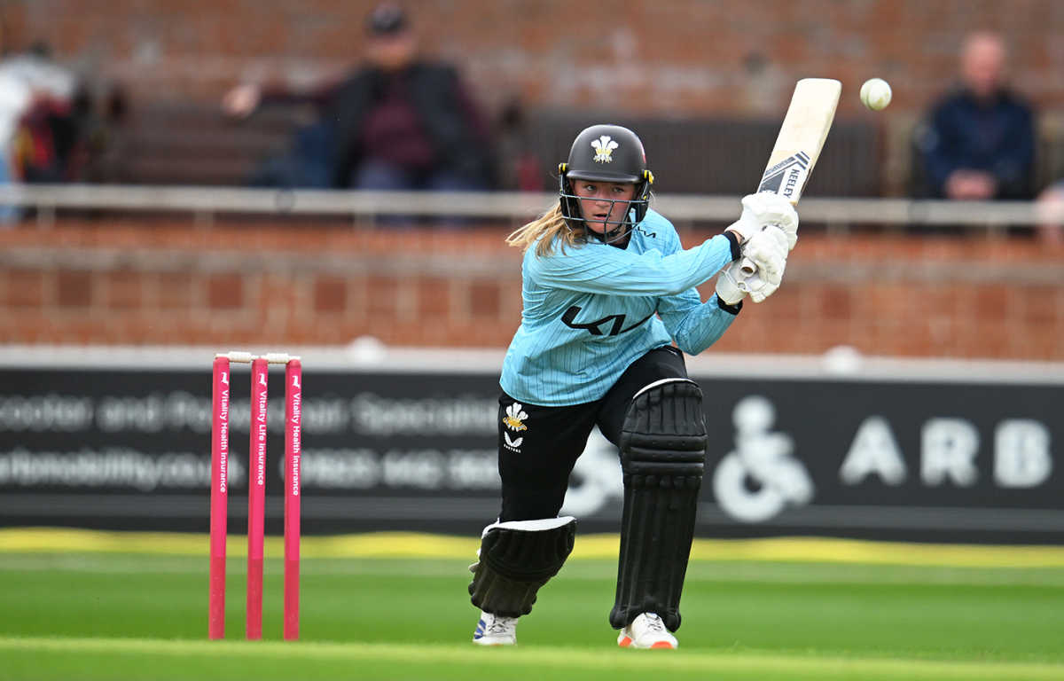 Ryana MacDonald-Gay's unbeaten 21 helped get Surrey over the line, Surrey vs Warwickshire, Women's T20 County Cup semi-final, Taunton, May 26, 2025