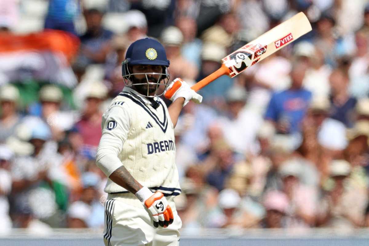 Ravindra Jadeja brings out his trademark sword celebration, England vs India, 2nd Test, Birmingham, 2nd day, July 3, 2025