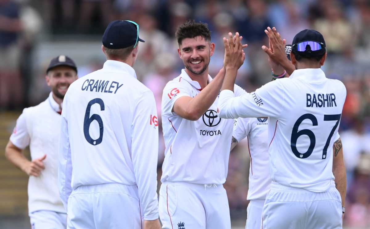Josh Tongue gave England the breakthrough with the wicket of Ravindra Jadeja, England vs India, 2nd Test, Birmingham, 2nd day, July 3, 2025