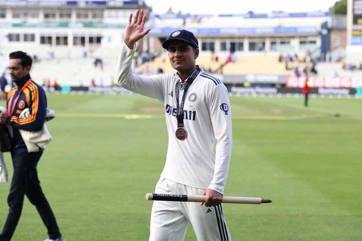 Shubman Gill with his Player of the Match medal, England vs India, 2nd Test, 5th day, Birmingham, July 6, 2025
