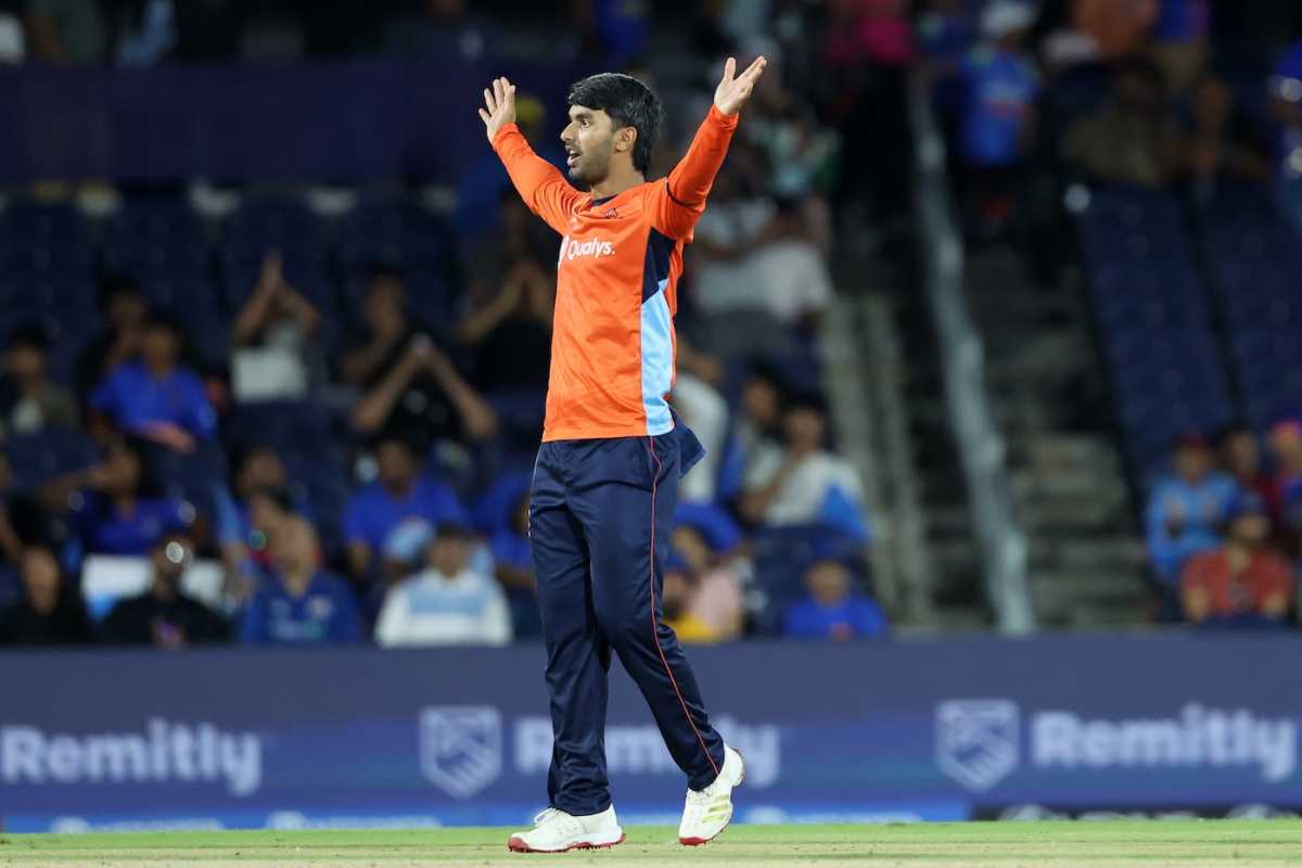 Hassan Khan dented MINY with two double-wicket overs, MI New York vs San Francisco Unicorns, MLC 2025 Eliminator, Dallas, July 9, 2025