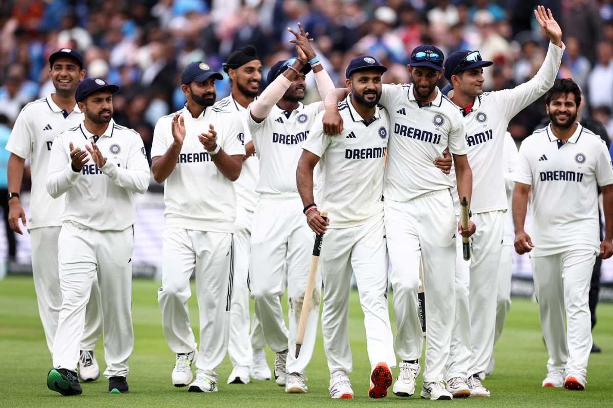 The India team soaks in the applause after their victory, England vs India, 5th Test, 5th day, The Oval, August 4, 2025