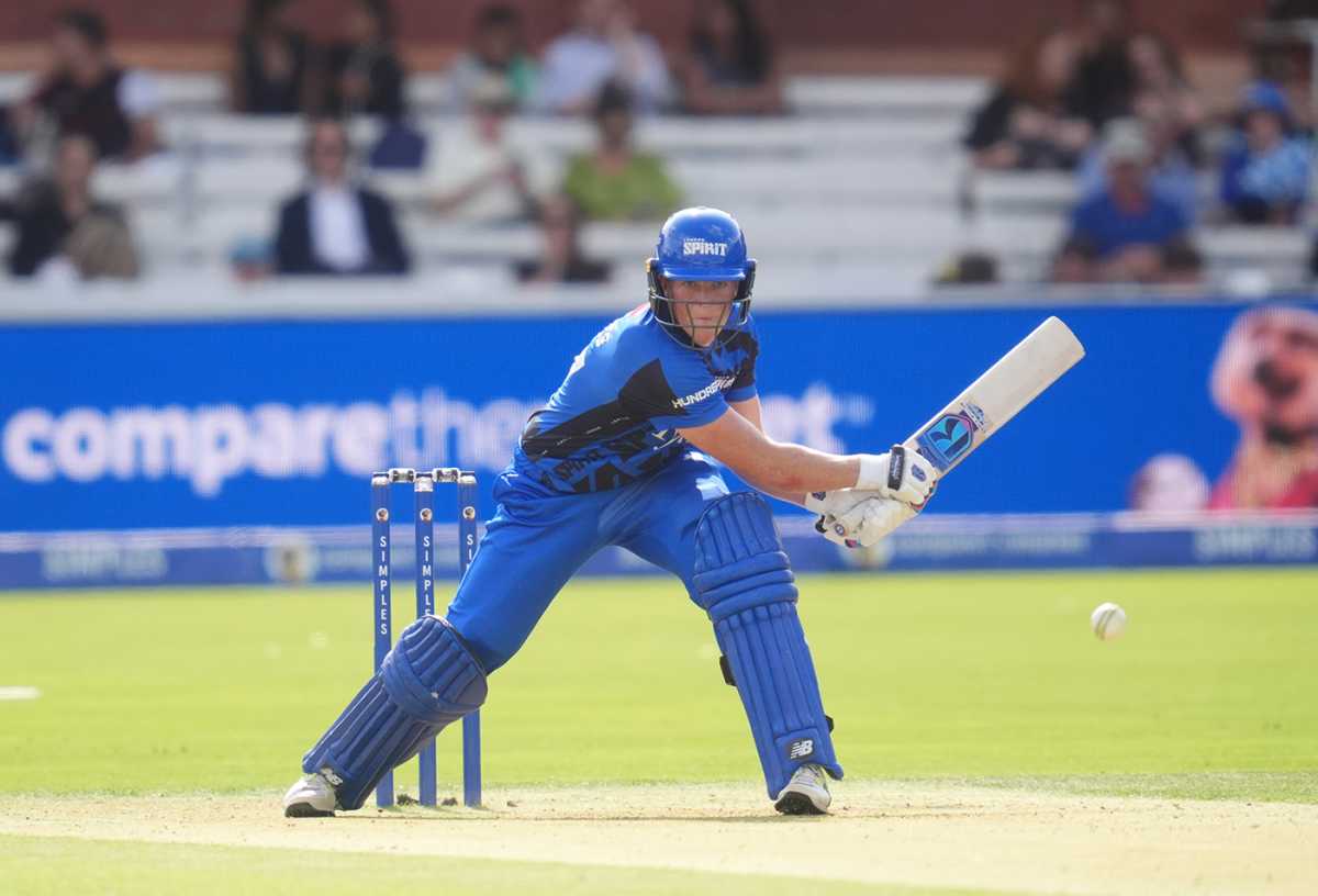 Grace Harris rolls out the reverse hit, London Spirit vs Oval Invincibles, Women's Hundred, Lord's, August 5, 2025