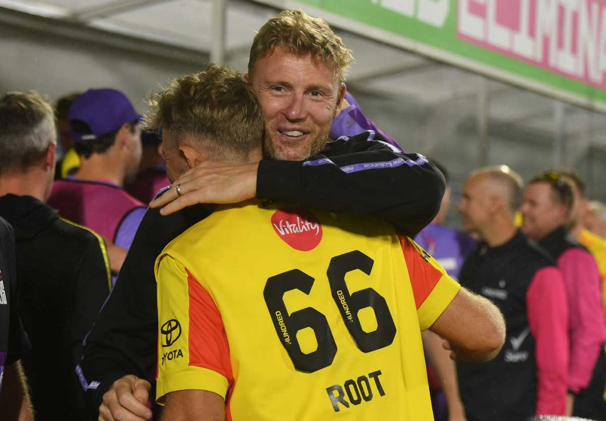 Andrew Flintoff congratulates Joe Root after Rockets progressed to the final, Northern Superchargers vs Trent Rockets, The Kia Oval, The Hundred Men's Competition, August 30, 2025