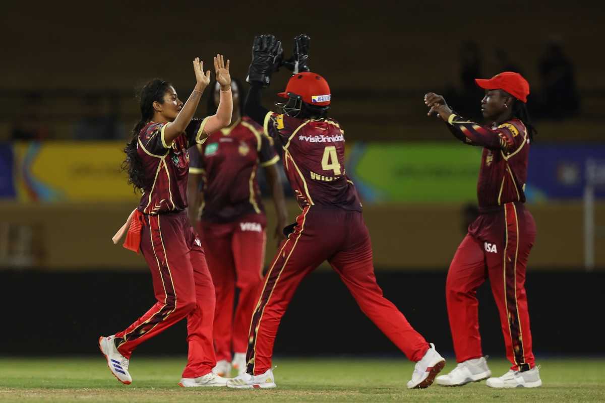 Salonee Dangore gets a high five after taking a wicket, Guyana Amazon Warriors vs Trinbago Knight Riders, WCPL 2025, Providence, September 13, 2025 