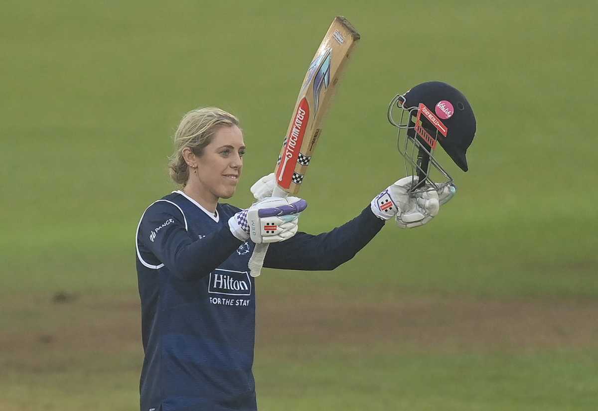 Georgia Adams reaches her century, Metro Bank One Day Cup Semi-Final, Hampshire Women vs Surrey Women, Utilita Bowl, September 17, 2025