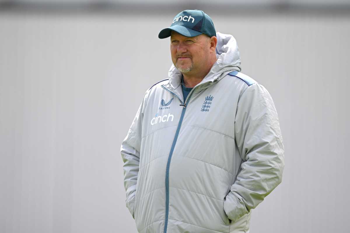 David Saker will work with England's fast bowlers during the upcoming Ashes