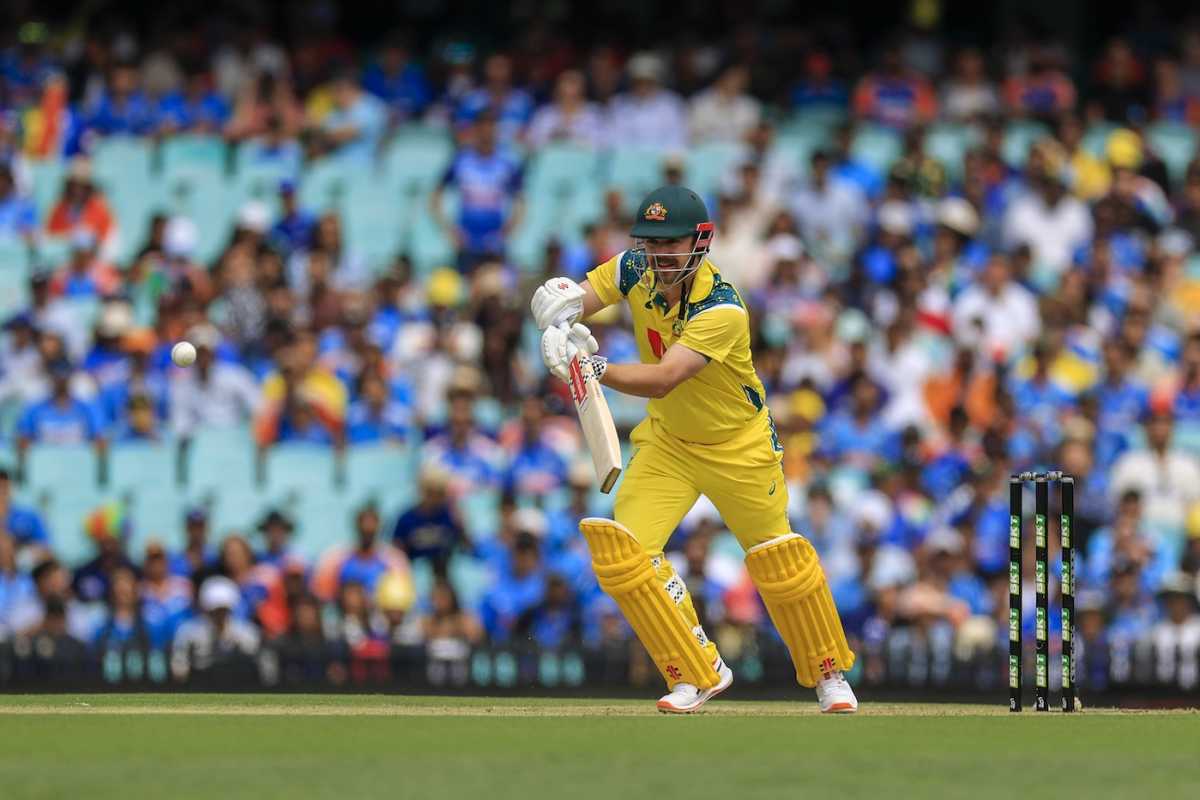Travis Head plays on the off side, Australia vs India, 3rd ODI, Sydney, October 25, 2025