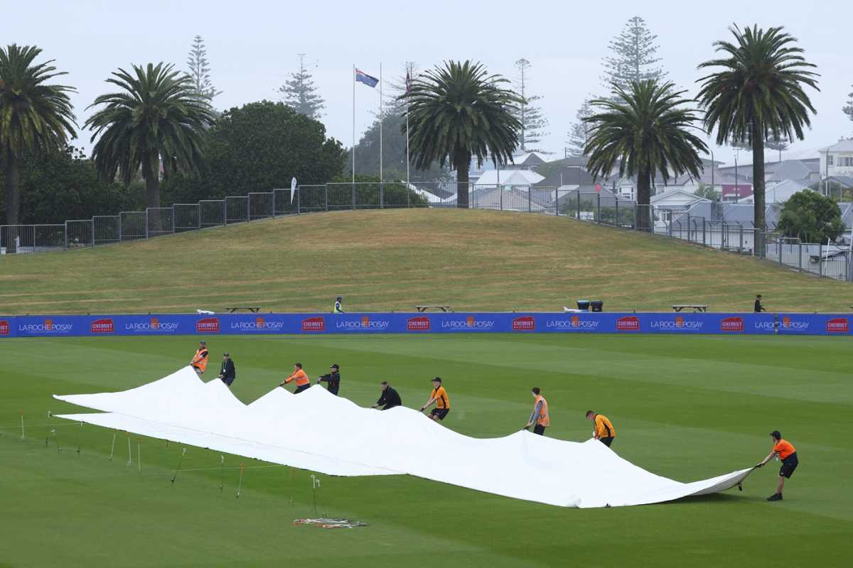 Steady rain delayed the toss in the second ODI, New Zealand vs West Indies, 2nd ODI, Napier, November 19, 2025