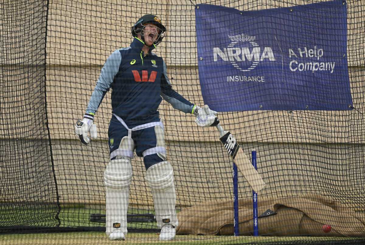 Steve Smith grimaces in the nets, Perth, November 19, 2025
