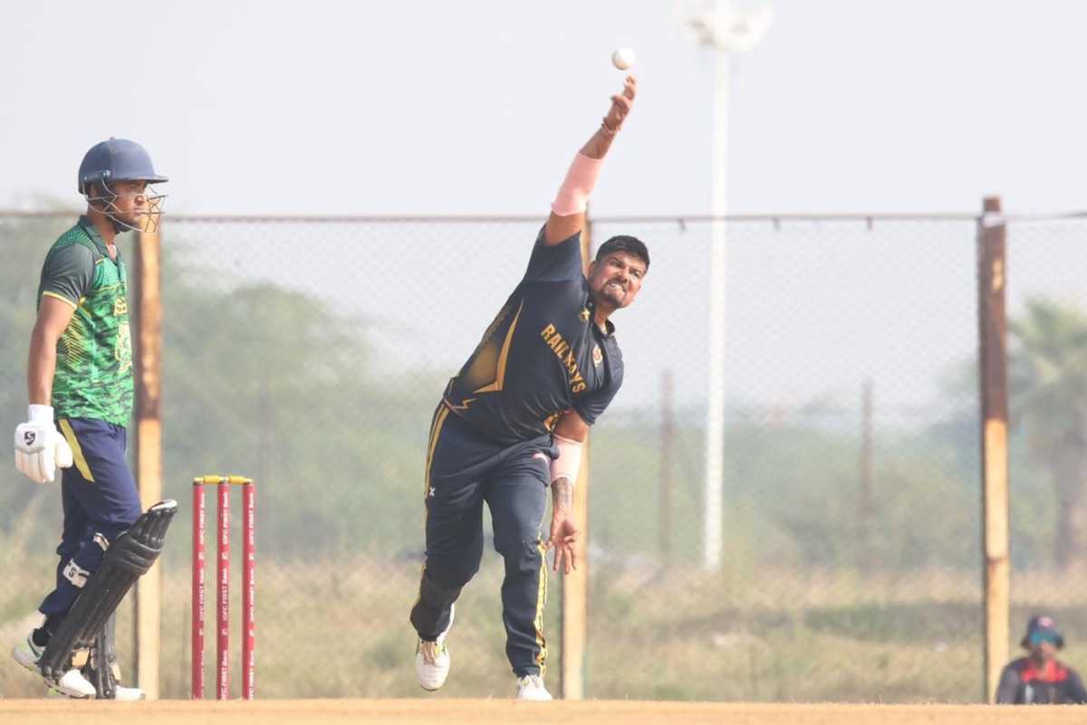 Karn Sharma bagged two wickets for just 23 runs, Assam vs Railways, Syed Mushtaq Ali Trophy, Lucknow, November 30, 2025