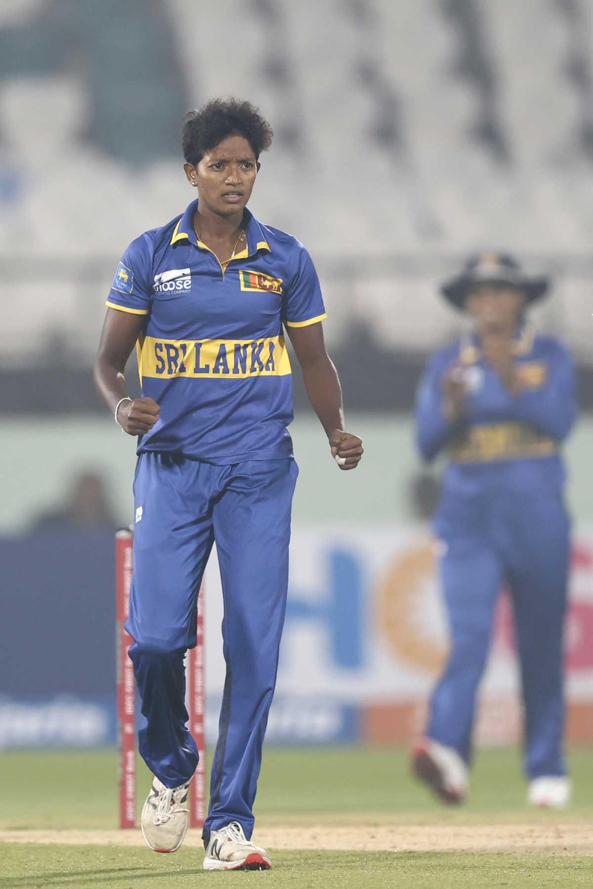 Kavisha Dilhari celebrates after sending back Smriti Mandhana, India vs Sri Lanka, 2nd Women's T20I, Visakhapatnam, December 23, 2025