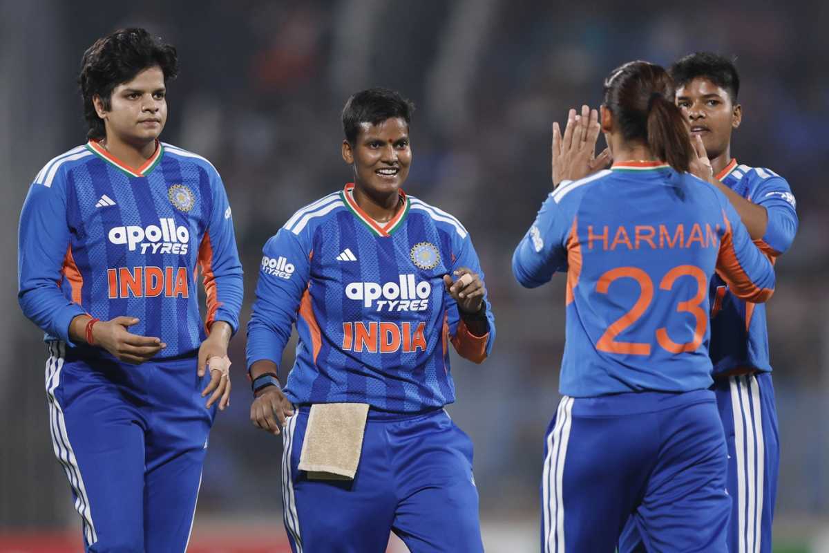 Deepti Sharma removed Chamari Athapaththu, India vs Sri Lanka, 3rd T20I, Thiruvananthapuram, December 26, 2025