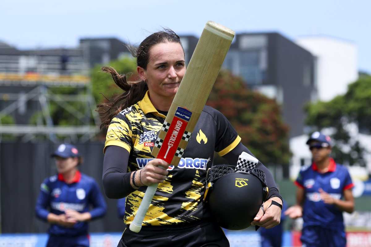Amelia Kerr's unbeaten century set up Wellington's win, Wellington vs Auckland, Women's Super Smash 2025-26, December 29, 2025