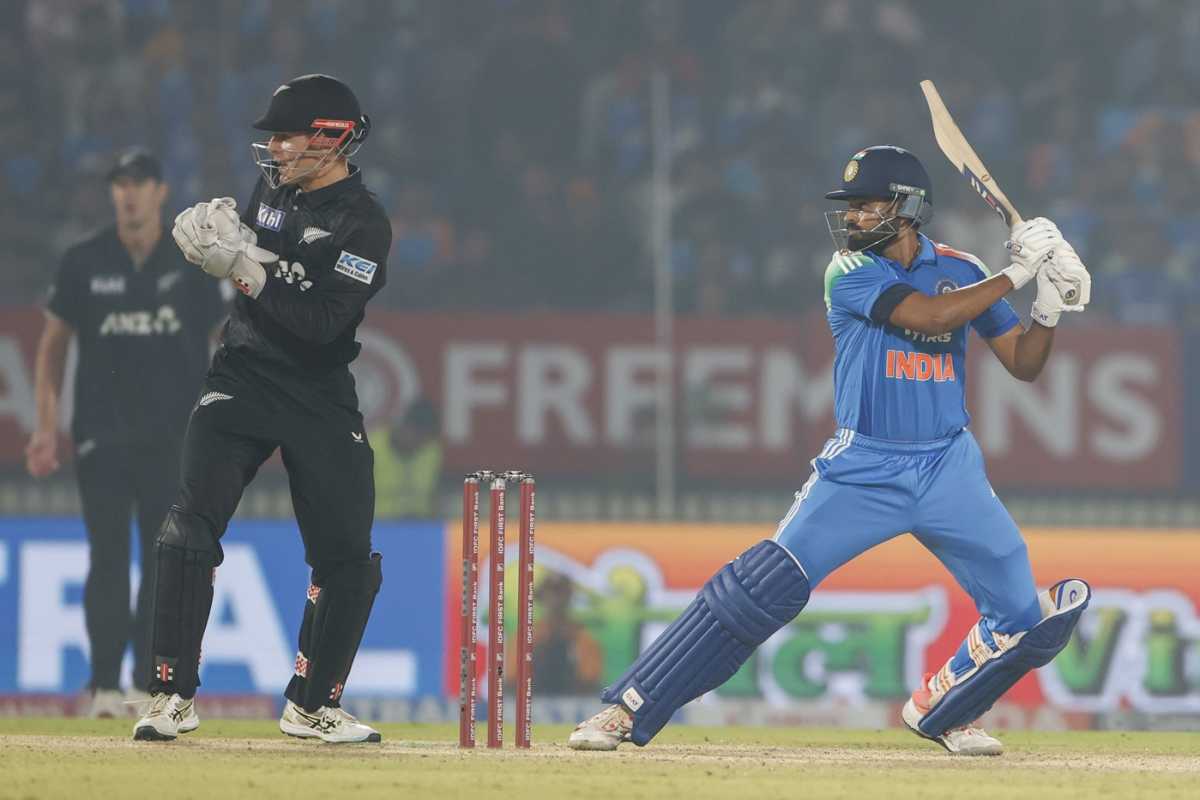 Shreyas Iyer cracks one away on the back foot, India vs New Zealand, 1st ODI, Vadodara, January 11, 2026