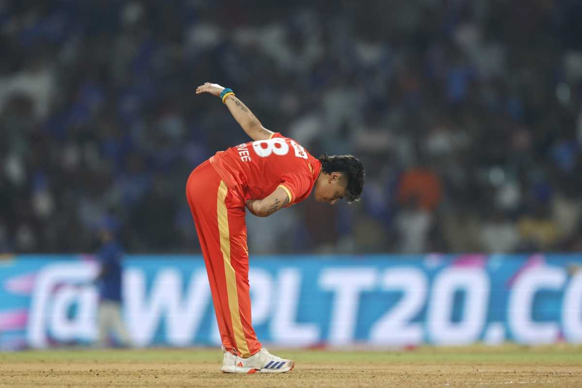 Kashvee Gautam celebrates after removing Hayley Matthews, Mumbai Indians vs Gujarat Giants, WPL, Navi Mumbai, January 13, 2026