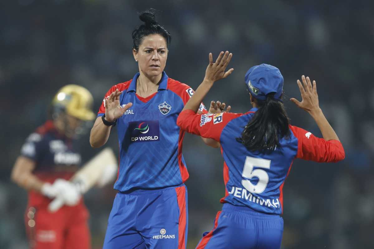 Marizanne Kapp celebrates after getting rid of Grace Harris, Delhi Capitals vs Royal Challengers Bengaluru, WPL, DY Patil Stadium, January 17, 2026