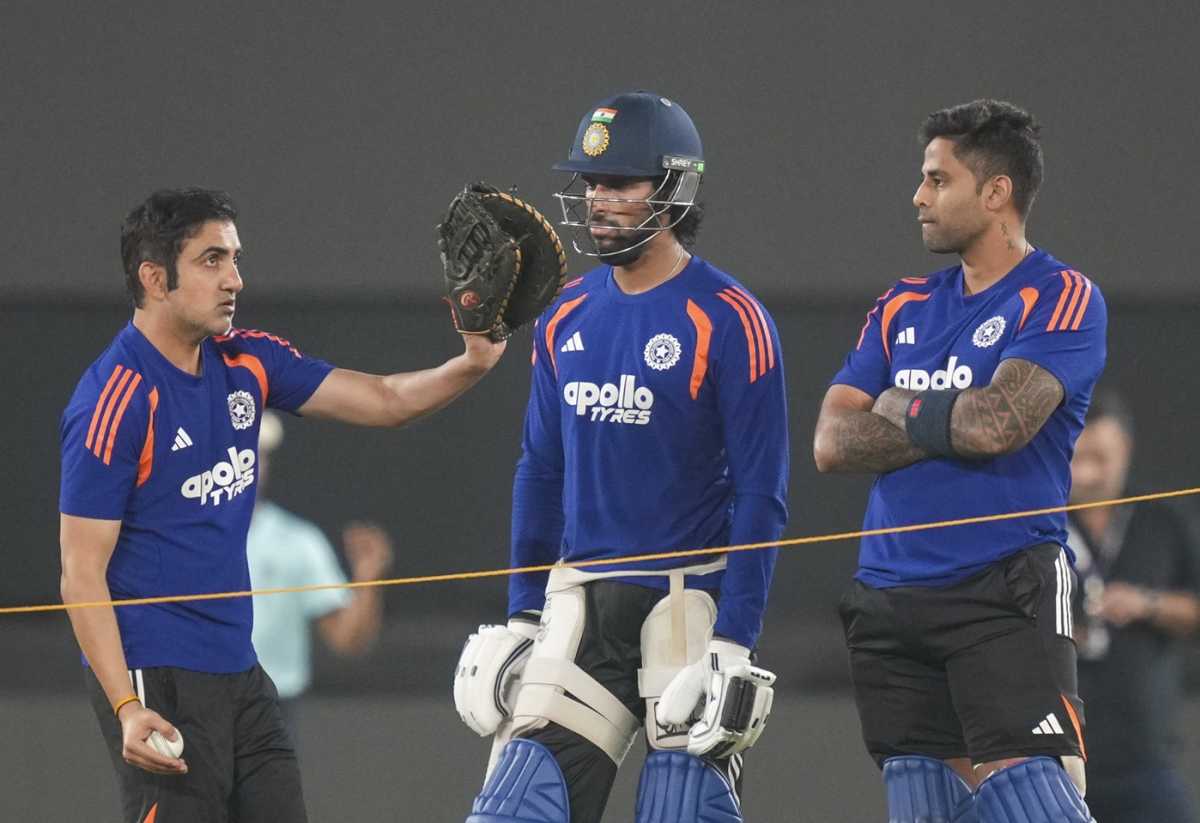 Gautam Gambhir in a serious conversation with Tilak Varma and Suryakumar Yadav, India vs Netherlands, Men's T20 World Cup, Ahmedabad, February 17, 2026