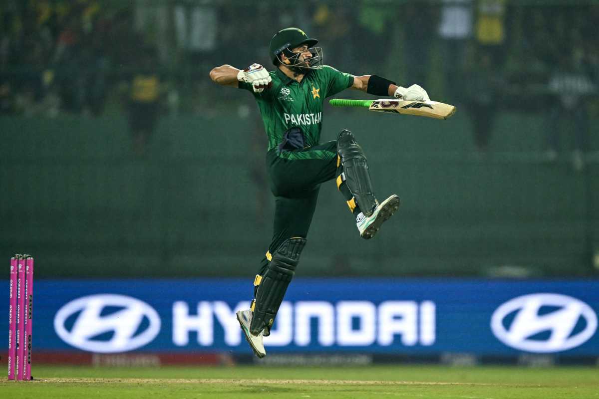 Sahibzada Farhan kept Pakistan's hopes alive, Sri Lanka vs Pakistan, T20 World Cup Super Eight, Pallekele, February 28, 2026
