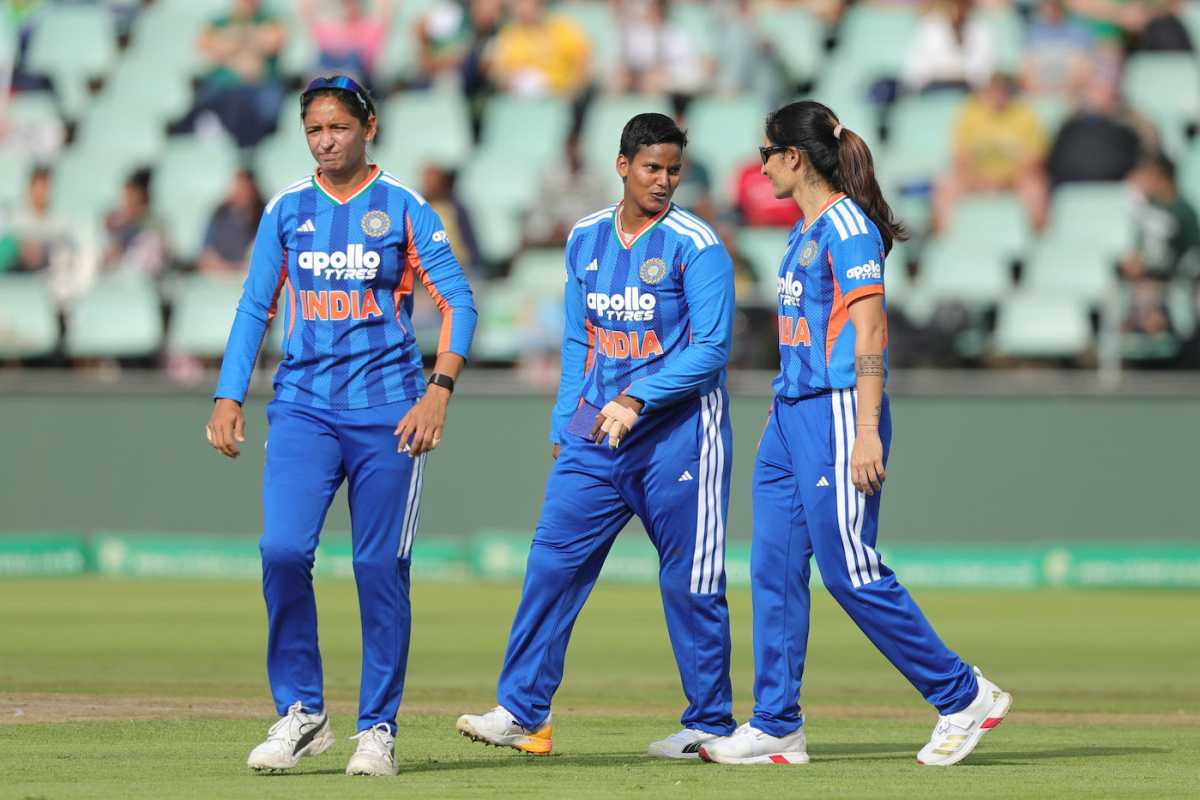 Deepti Sharma had a ball in the middle overs, South Africa vs India, 5th women's T20I, Johannesburg, April 27, 2026