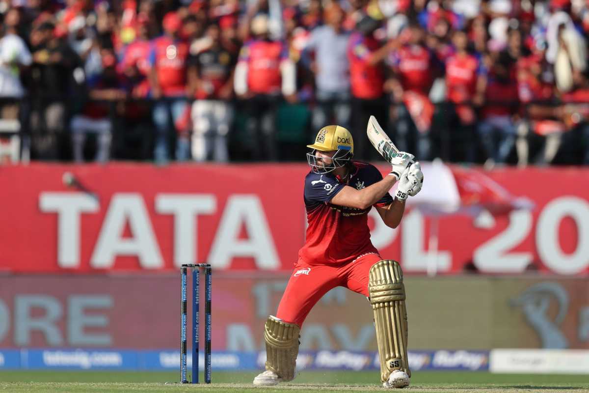 डेविड के नाम IPL में 76 चौके, 83 छक्के और 32 कैच दर्ज हैं।