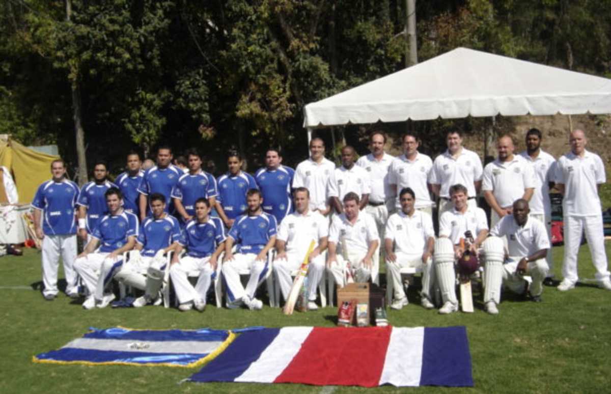 The Costa Rica and El Salvador teams line-up, Mexico, November 2007