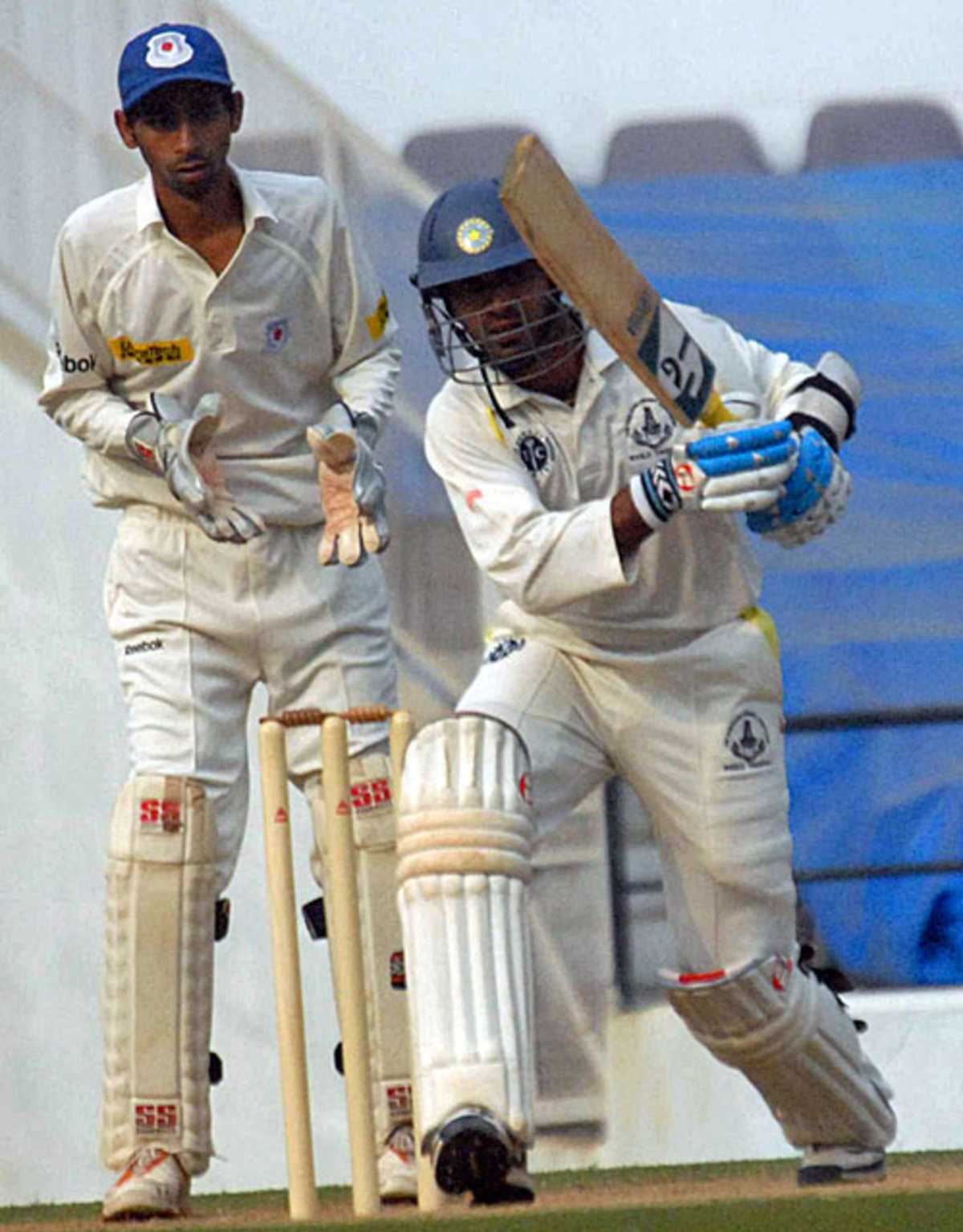 Dinesh Karthik pushes one to mid-on, Tamil Nadu v Uttar Pradesh, Ranji Super League semi-final, 1st day, Nagpur, January 4, 2009