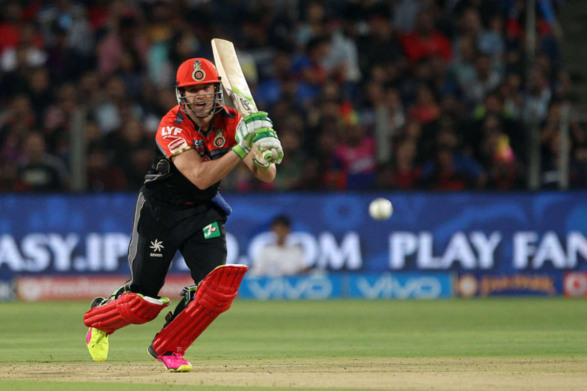 The fans did their bit to add to the colourful atmosphere ESPNcricinfo