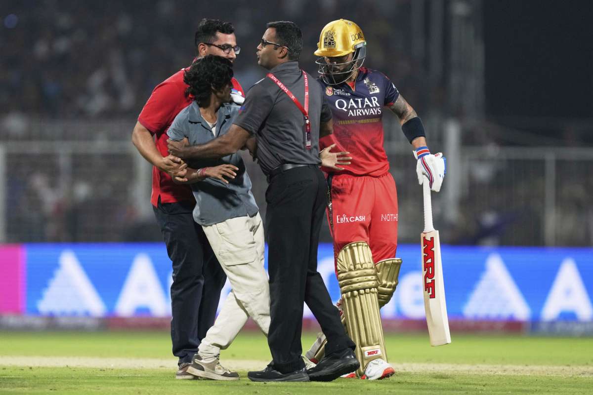 The Timeless Test; South Africa vs England at Durban 3-14th March 1939.  After 12 days and 1,981 runs scored it all boiled down to England needing  42 to win with 5 wkts, image size:1200x800