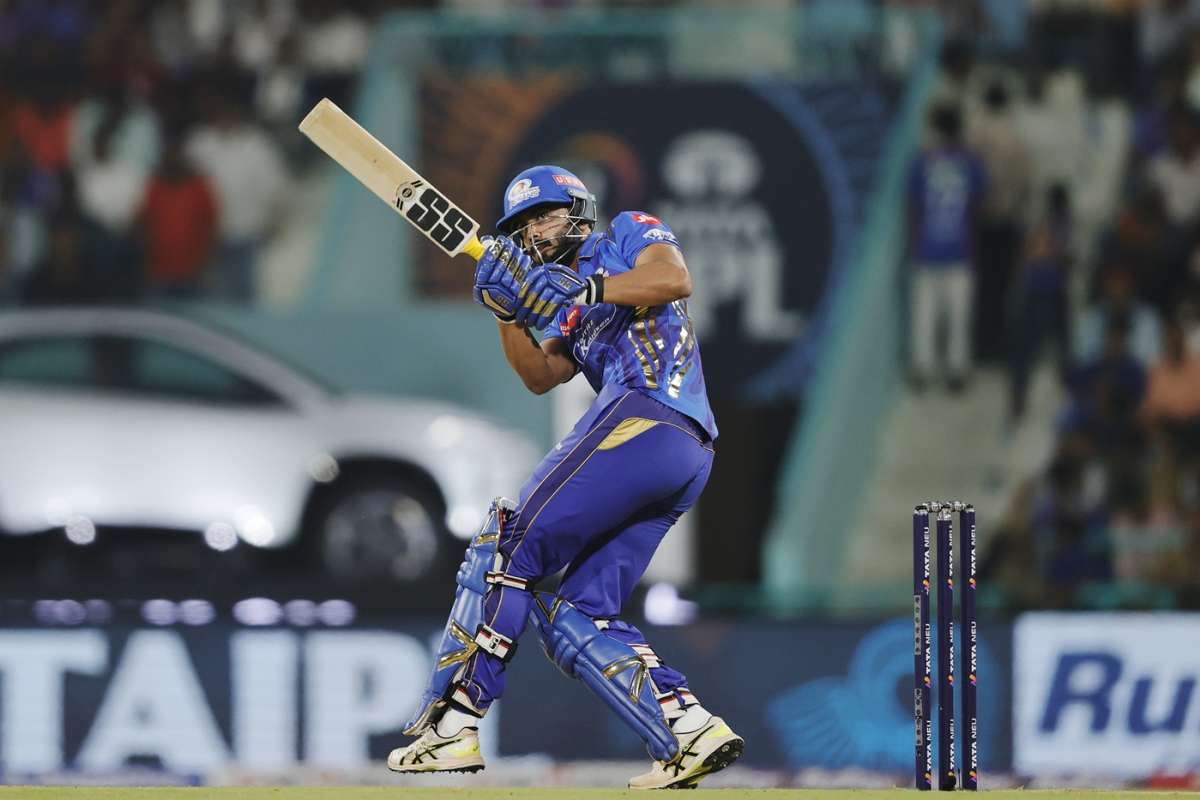 नमन धीर मुंबई इंडियंस के लिए IPL खेलते हैं।