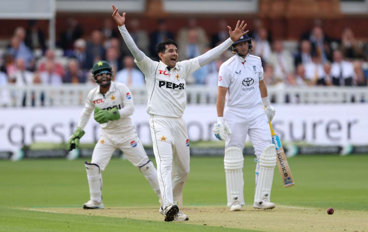 Joe Root fell lbw to Mohammad Abbas as England struggled early on | Cricinfo.com