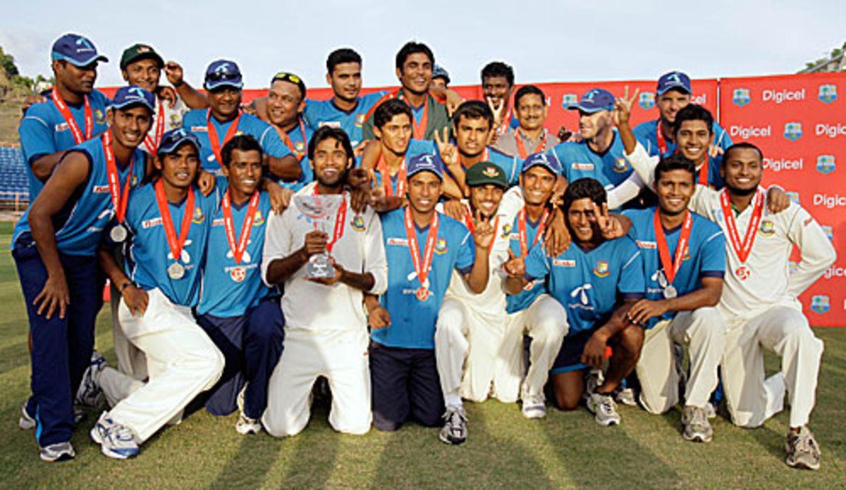 Shakib Al Hasan poses with the series trophy | ESPNcricinfo.com