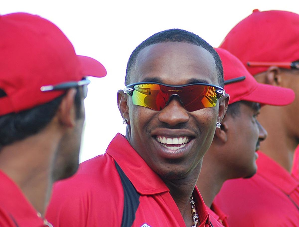 Dwayne Weekes Sir Everton Weekes meets the Trinidad and Tobago team | ESPNcricinfo.com