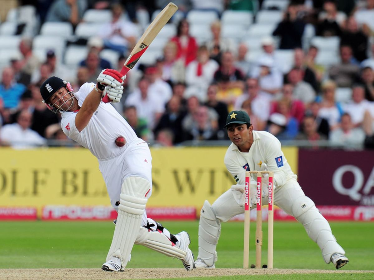 matt-prior-goes-over-the-top-espncricinfo