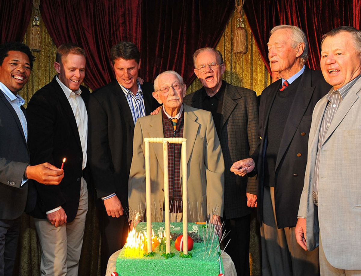 former-south-african-cricketers-greet-norman-gordon-on-his-100th