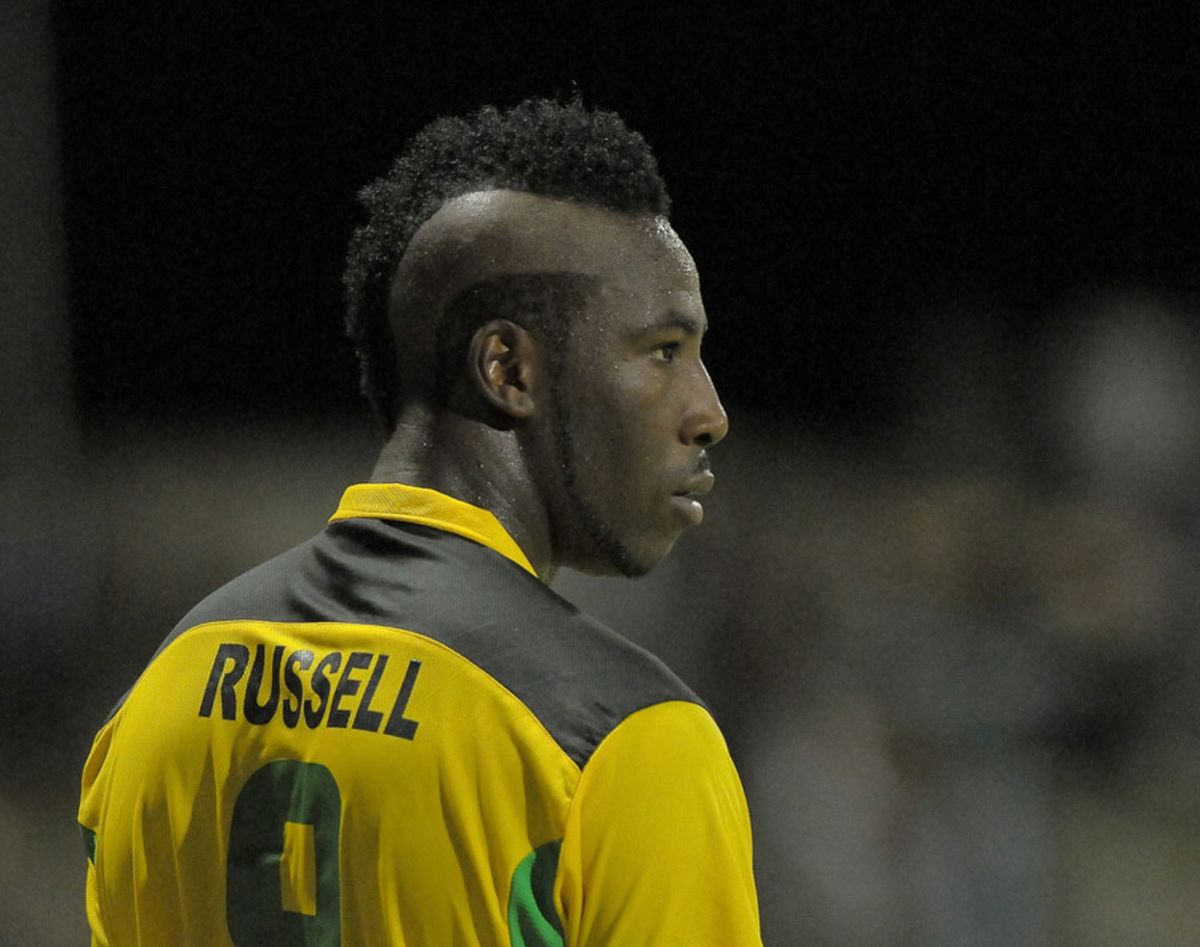 Andre Russell takes the field for Jamaica in the Caribbean T20 |  ESPNcricinfo.com