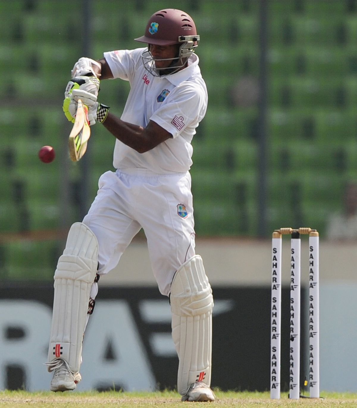 Shivnarine Chanderpaul pulls, Bangladesh v West Indies, 1st Test, Mirpur, 2nd day, November 14, 2012