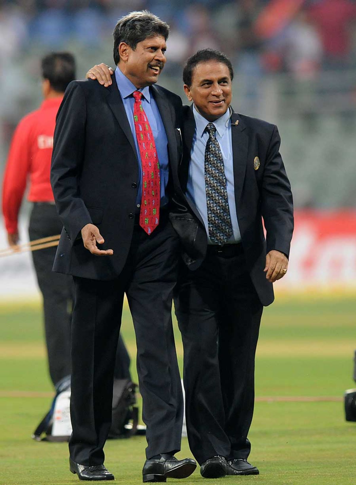 Kapil Dev and Sunil Gavaskar share a joke, India v England, 2nd Twenty20 international, Mumbai, December 22, 2012