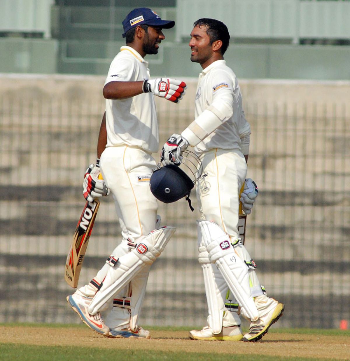 Abhinav Mukund Celebrates His Double Century | ESPNcricinfo.com