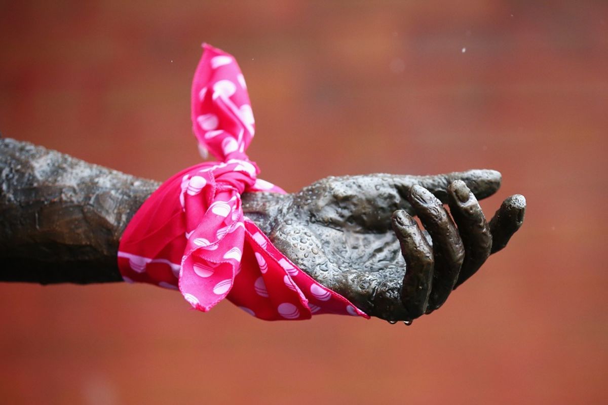 A pink bandana on the statue of Richie Benaud on Jane McGrath day,  Australia v West Indies, 3rd Test, Sydney, 3rd day, January 5, 2016