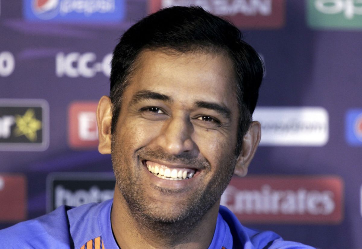 MS Dhoni flashes a smile during a press conference, Kolkata, March 8, 2016