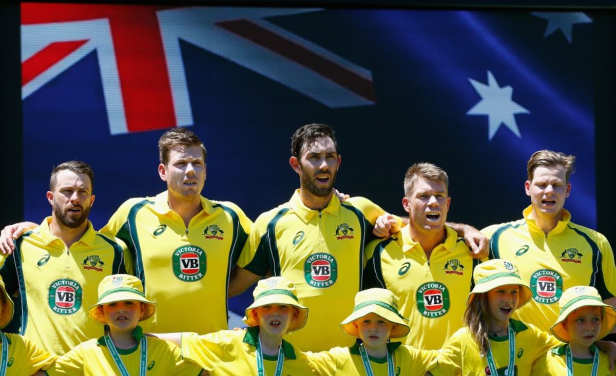 The Australian Players In Full Voice During The National Anthem ...