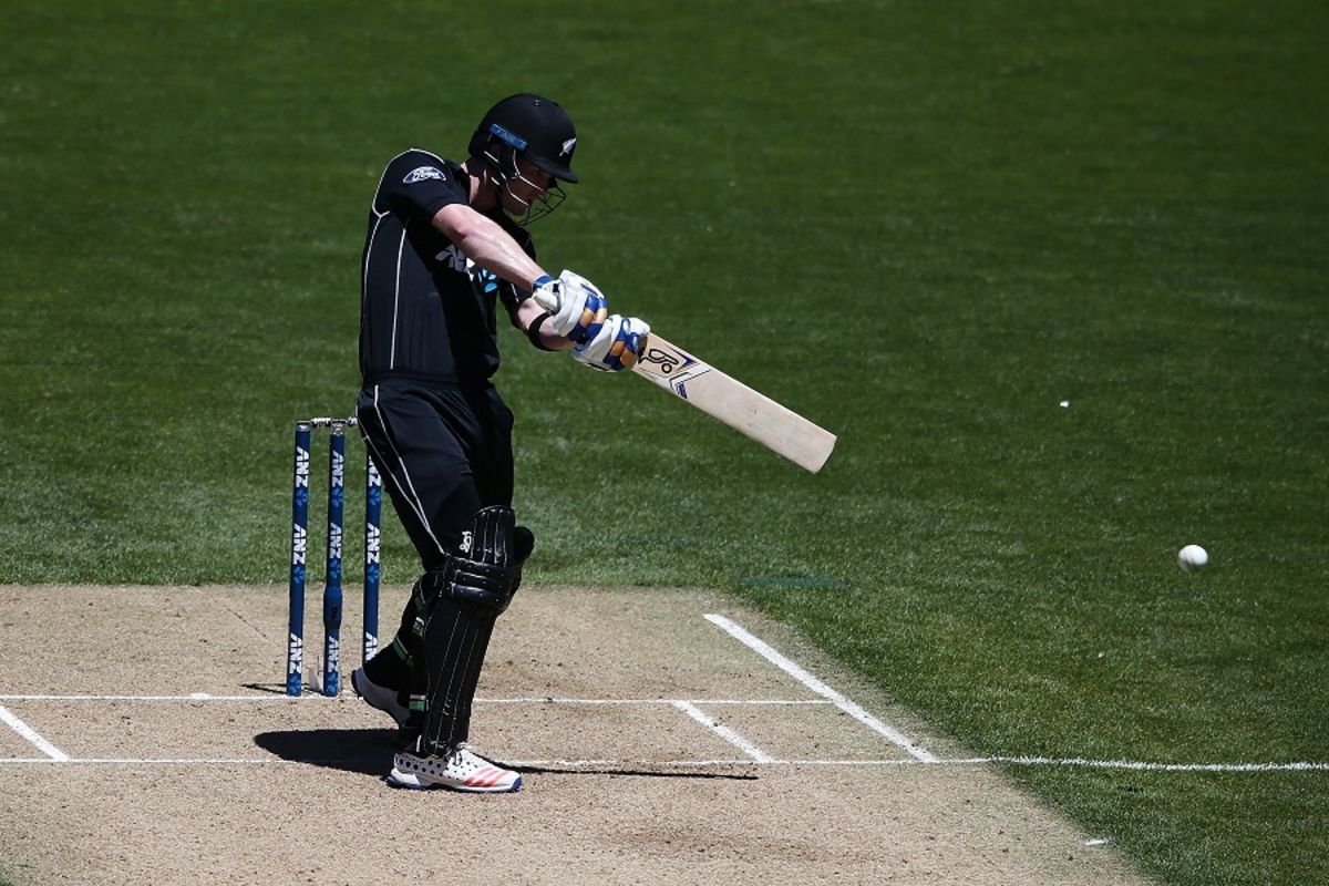 james-neesham-punches-on-the-back-foot-espncricinfo