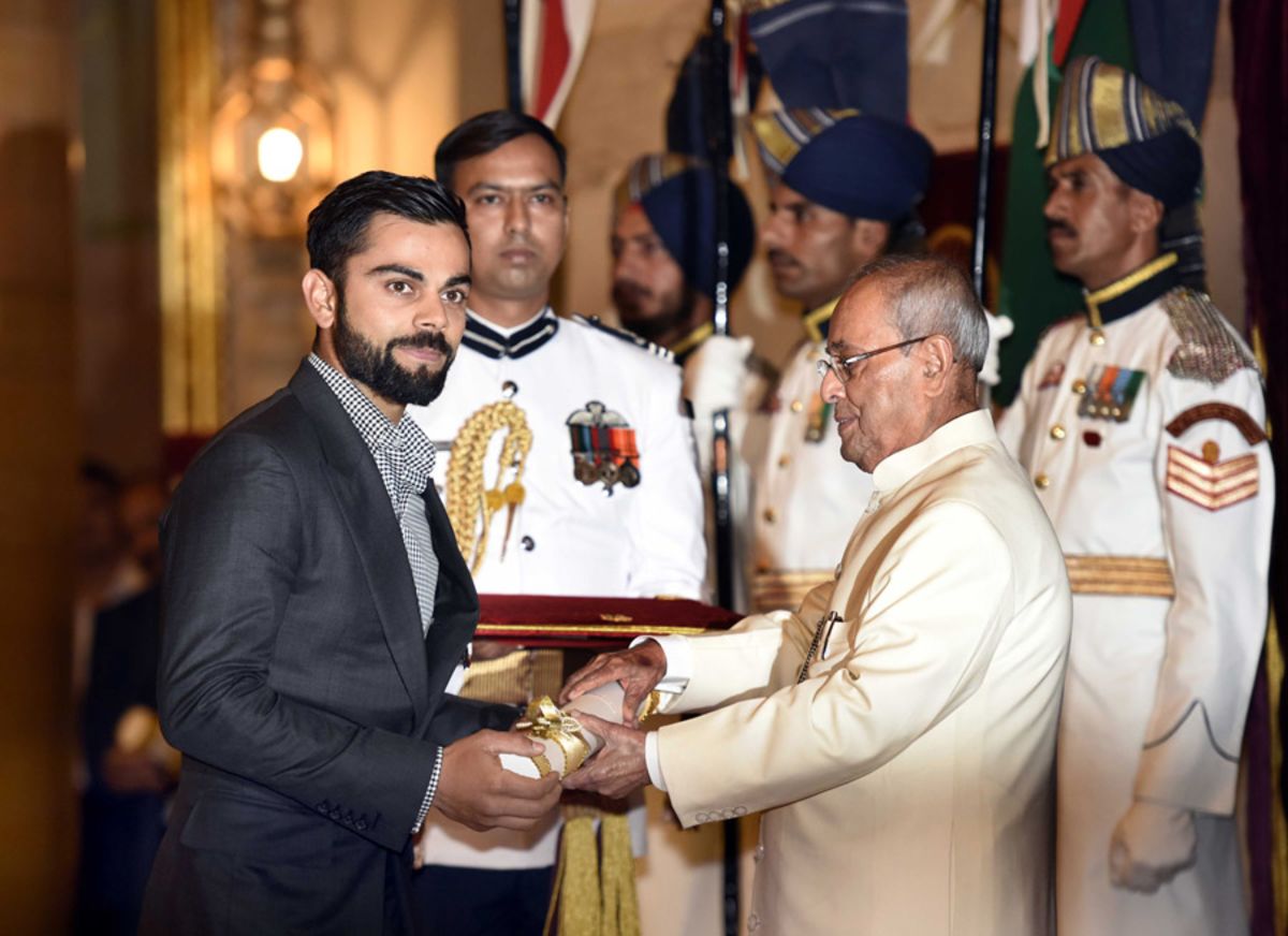 Virat Kohli receives the Padma Shri award