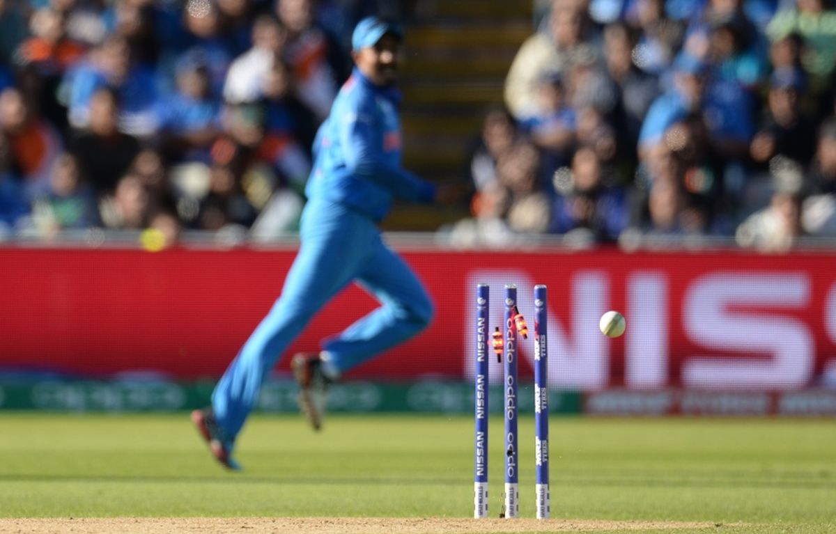 Ravindra Jadeja Was A Blur As He Nailed A Direct Hit To Catch Shoaib ...