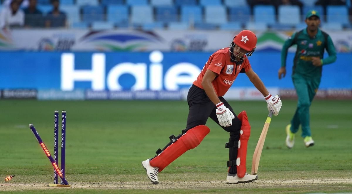 Aizaz Khan is bowled, Hong Kong v Pakistan, 2nd ODI, Asia Cup, September 16, 2018 @ AFP