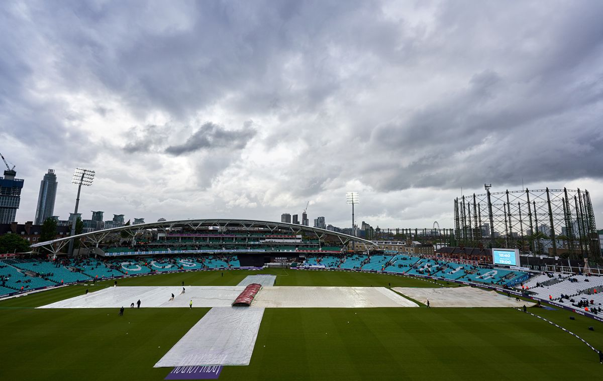 It was a soggy scene in south London, England v Pakistan, 1st ODI, The Kia Oval, May 8, 2019