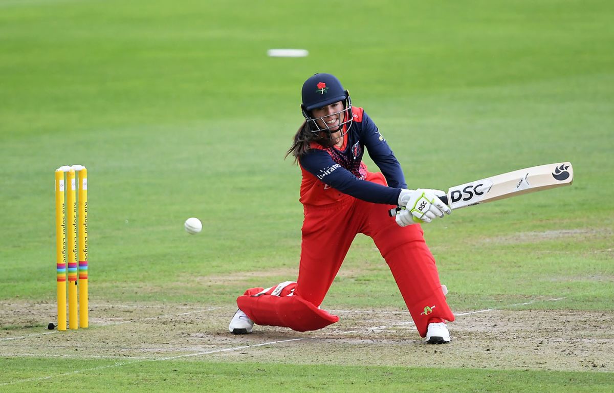 Suné Luus top scored for the Thunder | ESPNcricinfo.com